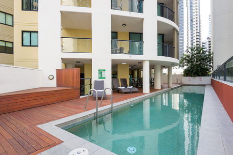 Quest River Park Central - Perth Resorts 8