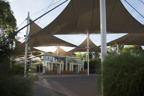 Sails In The Desert Hotel - Accommodation Perth 1