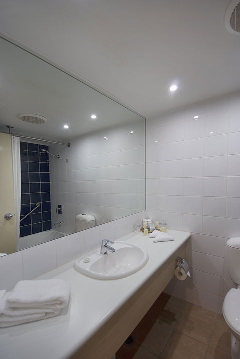 Outback Hotel & Lodge - Accommodation Perth 3