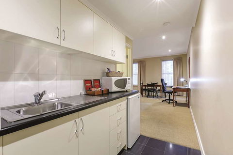 Lake Inn Ballarat - Accommodation Perth 7