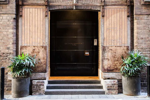 Establishment Hotel - Accommodation Perth 1