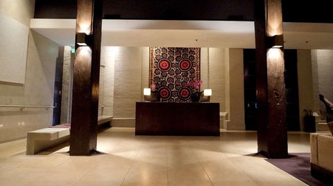 Establishment Hotel - Accommodation Perth 4