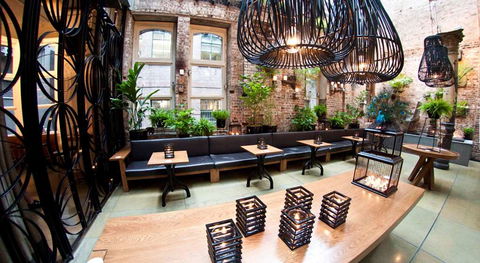 Establishment Hotel - Accommodation Perth 10