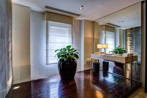 Establishment Hotel - Accommodation Perth 15