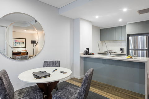 Meriton Serviced Apartments North Sydney - Perth Resorts 5