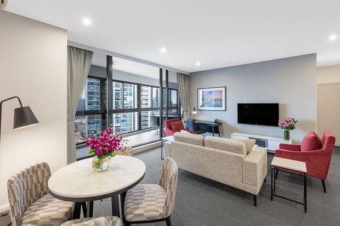 Meriton Suites Kent Street - Accommodation Perth 10