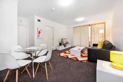 Astra Sydney-Hosking Place - Perth Resorts 5