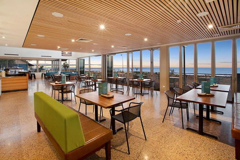 Onslow Beach Resort - Perth Resorts 15