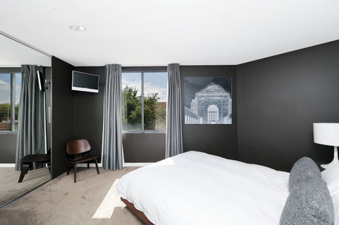 Astra Apartments The Griffin - Perth Resorts 6