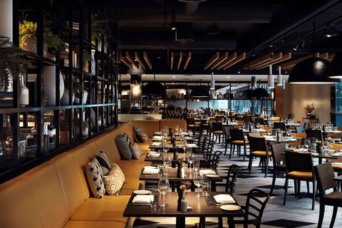 QT Canberra - Perth Resorts 13