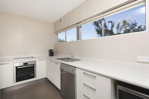 Forrest Hotel & Apartments - Perth Resorts 1