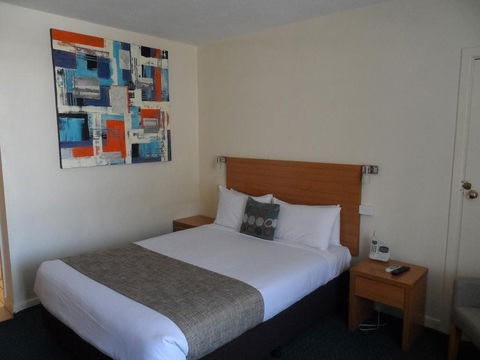 Admiralty Inn - Perth Resorts 5