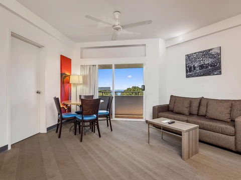 Novotel Darwin Atrium - Perth Resorts 6