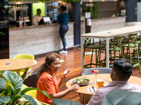 Novotel Darwin Atrium - Perth Resorts 13