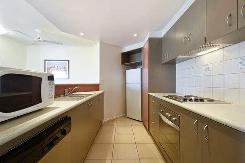 Metro Advance Apartments & Hotel - Perth Resorts 4