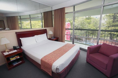 Madison Tower Mill Hotel - Accommodation Perth 1