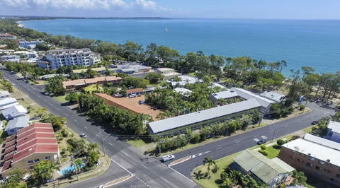 The Beach Motel Hervey Bay - Perth Resorts 0