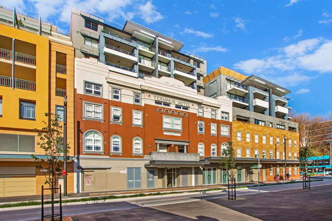 Terminus Apartment Hotel, Ascend Coll - Accommodation Perth 0