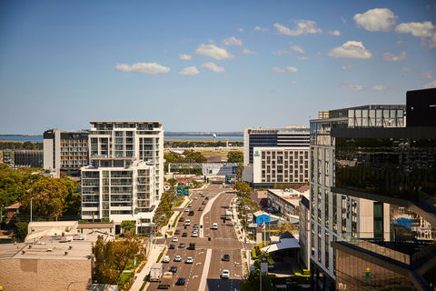 Holiday Inn Sydney Airport - Accommodation Perth 2
