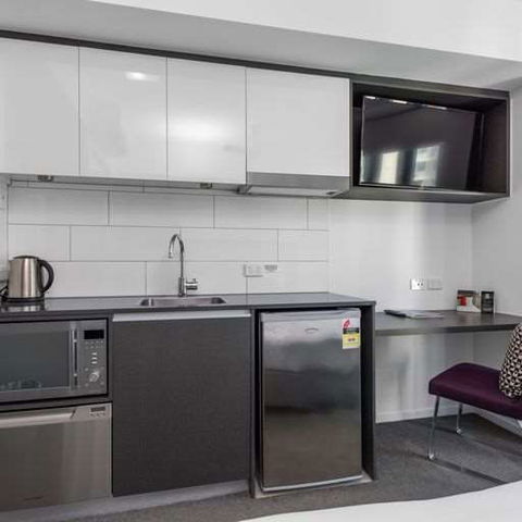 H On Mitchell Apartment Hotel - Perth Resorts 1