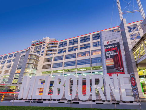 PARKROYAL Melbourne Airport - Accommodation Perth 1