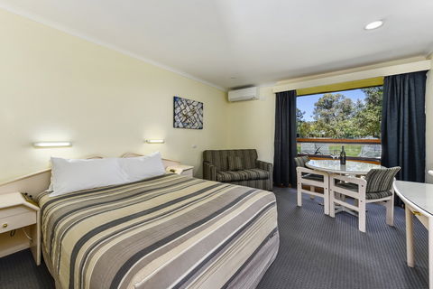 William Macintosh Motor Lodge - Accommodation Perth 1