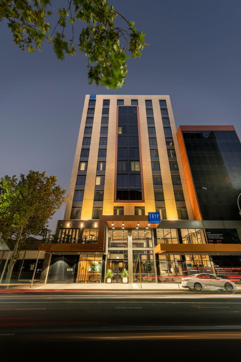 TRYP by Wyndham Pulteney Street - Accommodation Perth 2