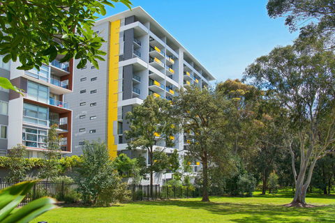 Astra Apartments MacQuarie Park - Perth Resorts 0