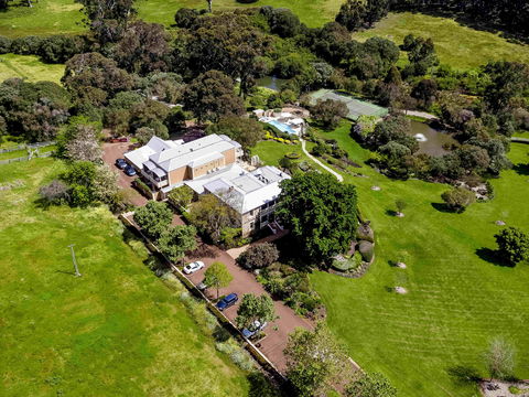 Grand Mercure Basildene Manor - Perth Resorts 1