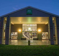 Ibis Styles Canberra - Accommodation Perth