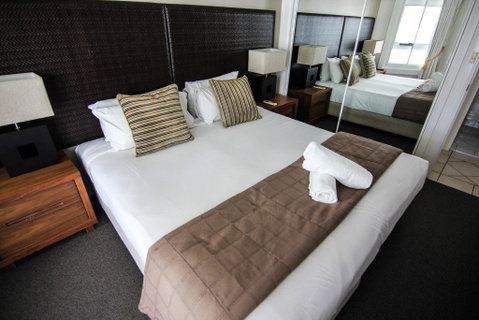 Phoenician Resort - Accommodation Perth 1