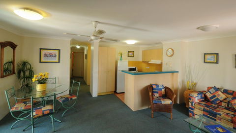 Aruba Beach Resort - Perth Resorts 1