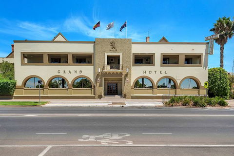 Quality Hotel Mildura Grand - Perth Resorts 1