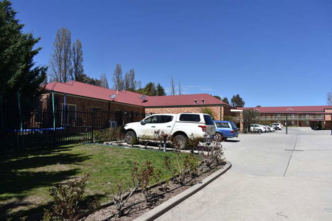 Best Western Plus Ambassador Orange - Accommodation Perth 0