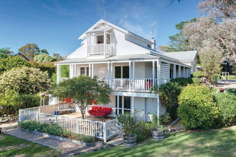 65 Main - Accommodation Perth 0