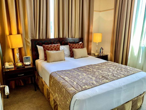 Royal Albert Hotel - Accommodation Perth 1