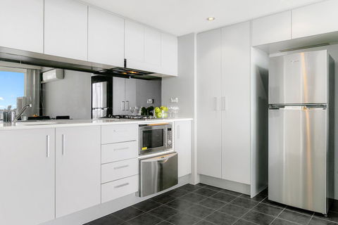 Astra Apartments Parramatta - Perth Resorts 4