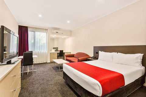 Quality Hotel Manor - Perth Resorts 4