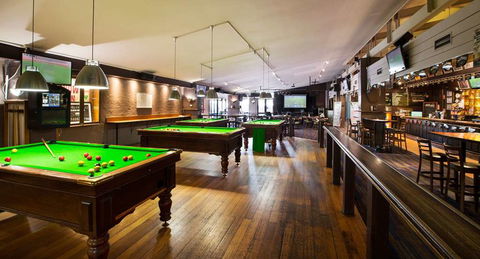 Burvale Hotel - Perth Resorts 9