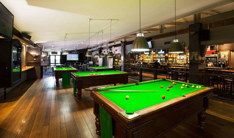 Burvale Hotel - Perth Resorts 10