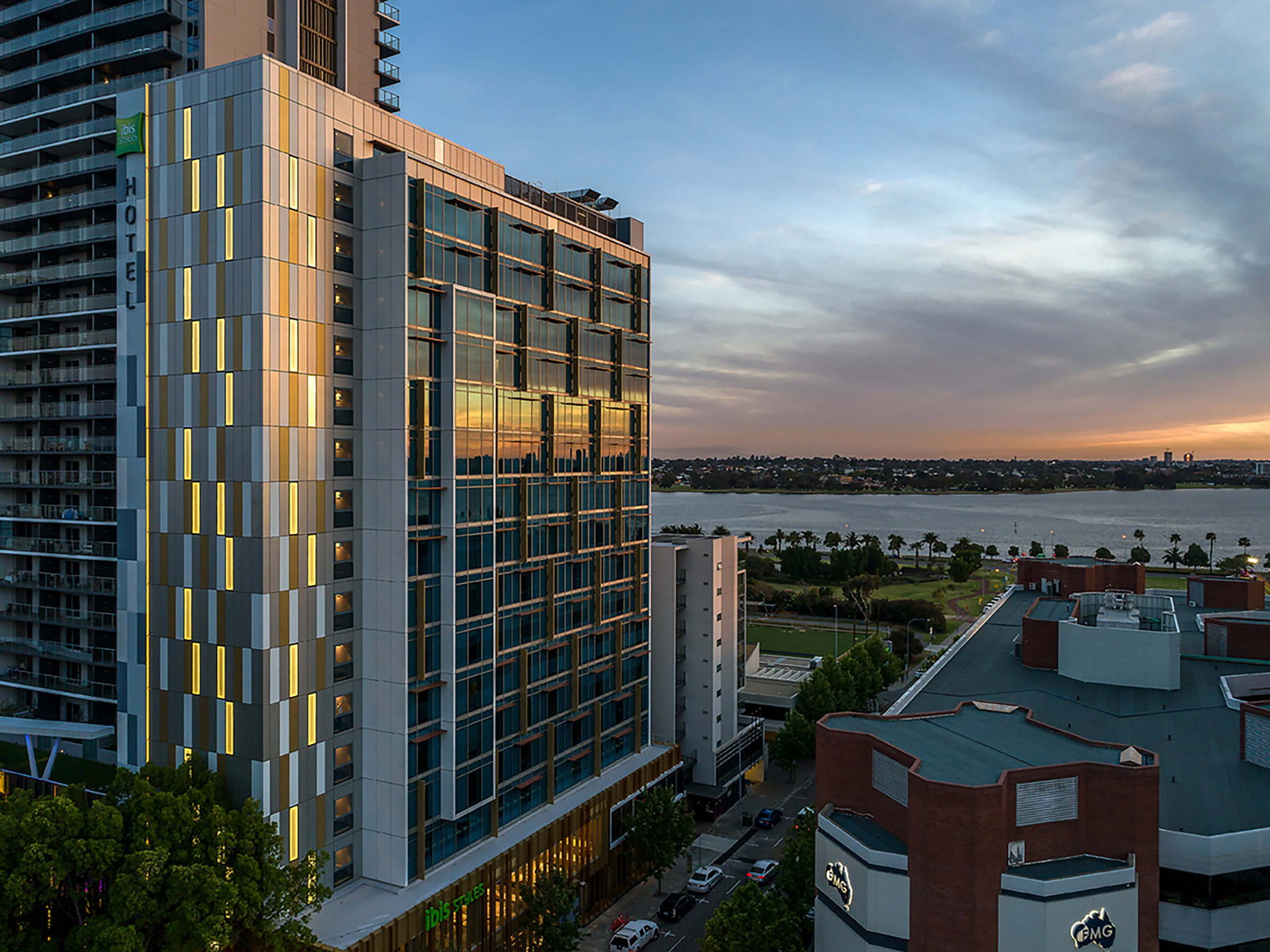 Canning Vale Dc WA Accommodation Perth