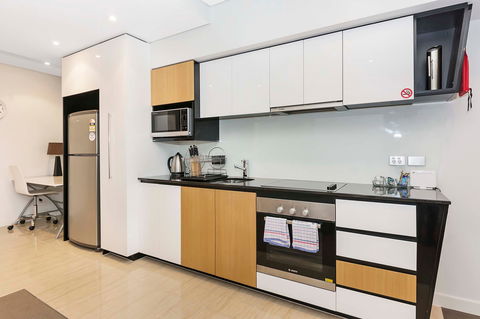Astra Apartments Perth - Perth Resorts 16
