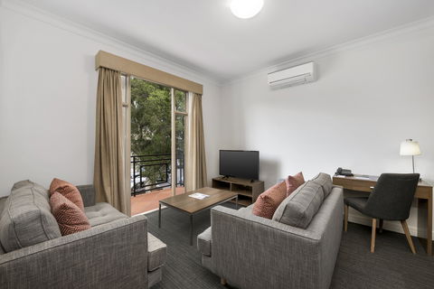 Quest Dandenong - Perth Resorts 6