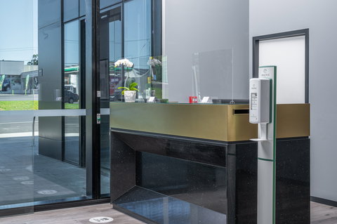 Oros Plus Hotel - Accommodation Perth 4