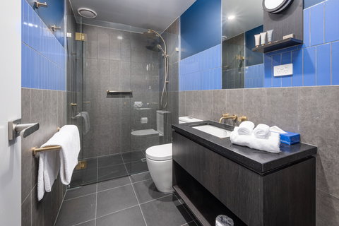 Oros Plus Hotel - Accommodation Perth 12