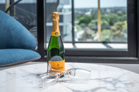 Oros Plus Hotel - Accommodation Perth 15