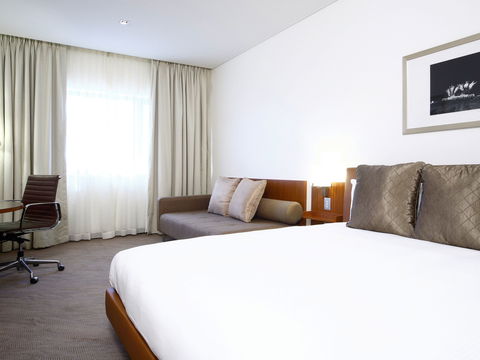 Novotel Canberra - Accommodation Perth 0