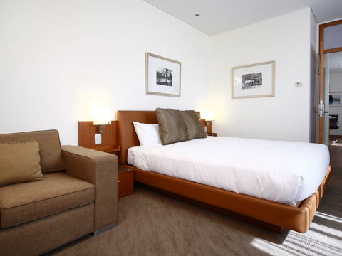 Novotel Canberra - Accommodation Perth 5