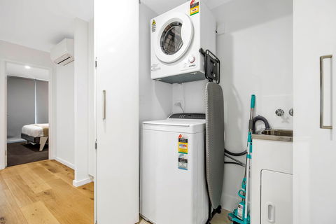 Astra Apartments Newcastle - Accommodation Perth 16