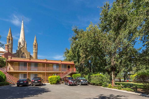 Best Western Cathedral Motor Inn - Accommodation Perth 0